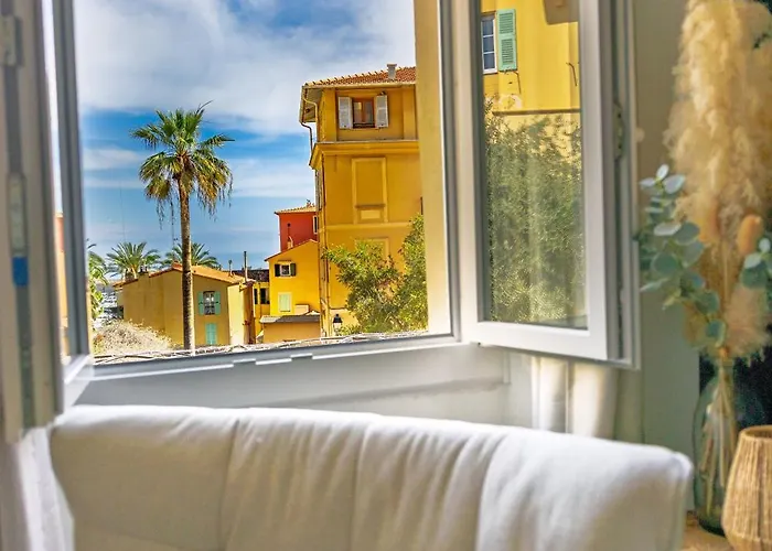 Les Logettes 2 * Mentona